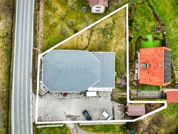 Prodej obchodních prostor 300 m², Drásov
