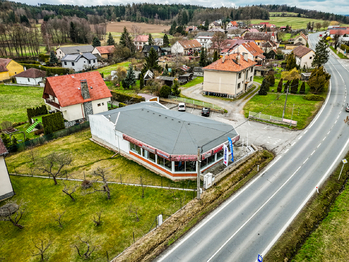 Prodej obchodních prostor 300 m², Drásov