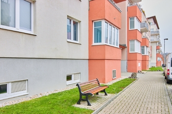 Pronájem bytu 1+kk v osobním vlastnictví 29 m², Praha 10 - Záběhlice