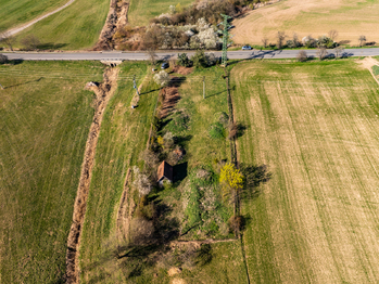 Prodej pozemku 2452 m², Dolní Břežany