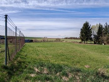 Prodej pozemku 12711 m², Úvaly