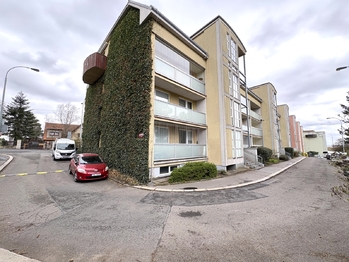 venkovní pohled na dům - Pronájem bytu 2+kk v osobním vlastnictví 45 m², Praha 3 - Žižkov