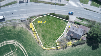 Prodej pozemku 550 m², Hradec Králové