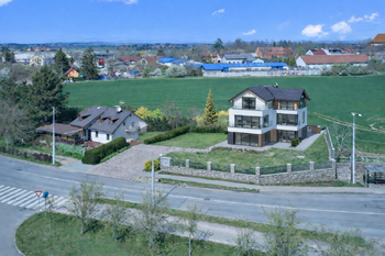 Prodej pozemku 550 m², Hradec Králové