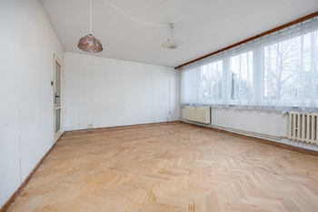 Obývák - Prodej bytu 3+1 v družstevním vlastnictví 72 m², Praha 4 - Michle
