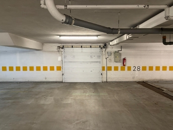 Pronájem garážového stání, Praha 5 - Jinonice