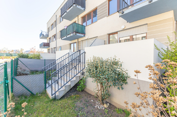 Pronájem bytu 2+kk v osobním vlastnictví 55 m², Praha 8 - Dolní Chabry