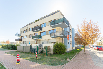 Pronájem bytu 2+kk v osobním vlastnictví 55 m², Praha 8 - Dolní Chabry