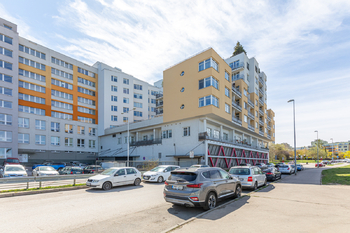 Pronájem bytu 1+kk v osobním vlastnictví 39 m², Praha 5 - Hlubočepy