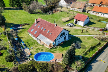 Prodej domu 160 m², Smolotely