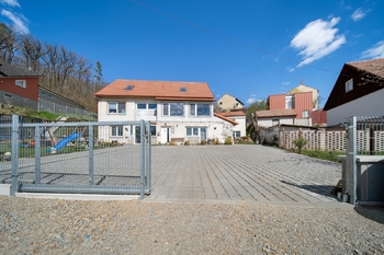 Pronájem bytu 2+kk v osobním vlastnictví 32 m², Zastávka