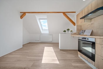 Pronájem bytu 2+kk v osobním vlastnictví 32 m², Zastávka