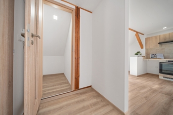 Pronájem bytu 2+kk v osobním vlastnictví 32 m², Zastávka