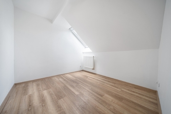 Pronájem bytu 2+kk v osobním vlastnictví 32 m², Zastávka