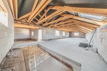 Prodej domu 215 m², Lužná