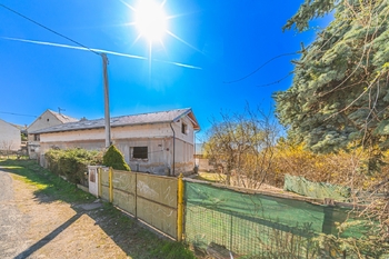 Prodej domu 215 m², Lužná