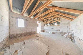 Prodej domu 215 m², Lužná