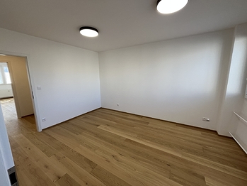 Pronájem bytu 3+1 v osobním vlastnictví 96 m², Zlín