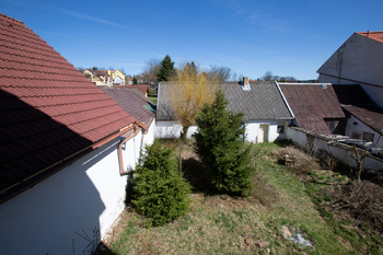 Prodej nájemního domu 196 m², Černovice