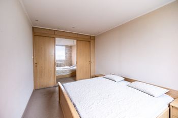 Ložnice - Prodej bytu 4+1 v osobním vlastnictví 82 m², Praha 8 - Bohnice