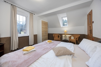 Prodej ubytovacího zařízení 435 m², Hřensko