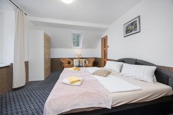 Prodej ubytovacího zařízení 435 m², Hřensko