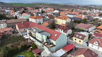 Prodej nájemního domu 1880 m², Praha 8 - Ďáblice