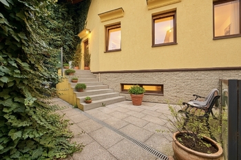 Prodej domu 190 m², Praha 9 - Kbely