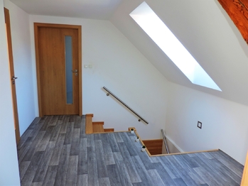 Prodej domu 220 m², Červený Hrádek