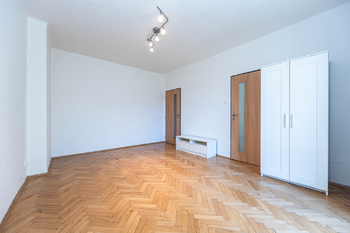 Pronájem bytu 2+1 v osobním vlastnictví 50 m², Praha 6 - Veleslavín