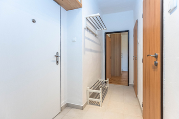 Pronájem bytu 2+1 v osobním vlastnictví 50 m², Praha 6 - Veleslavín