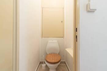 Pronájem bytu 1+kk v osobním vlastnictví 33 m², Praha 8 - Kobylisy