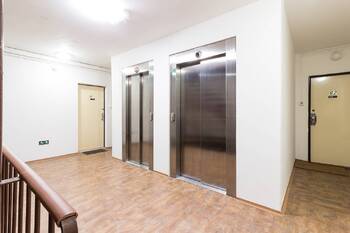 Pronájem bytu 1+kk v osobním vlastnictví 33 m², Praha 8 - Kobylisy