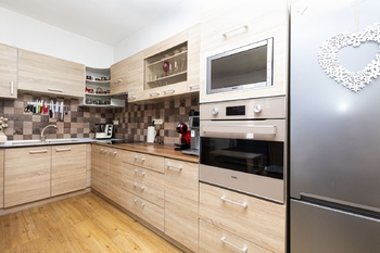 Kuchyně - Prodej domu 78 m², Bříza