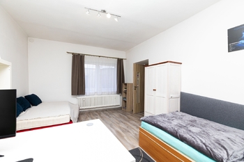 Pokoj - Prodej domu 78 m², Bříza