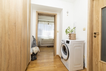 Chodba - Prodej domu 78 m², Bříza