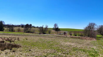 Prodej pozemku 2078 m², Benešov