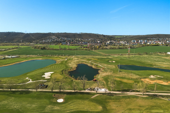 Prodej pozemku 5949 m², Praha 5 - Lipence