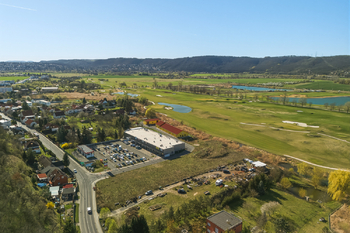 Prodej pozemku 5949 m², Praha 5 - Lipence