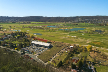 Prodej pozemku 5949 m², Praha 5 - Lipence