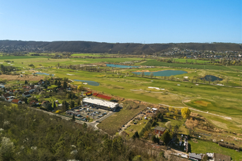 Prodej pozemku 5949 m², Praha 5 - Lipence