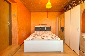 Prodej domu 193 m², Vykáň