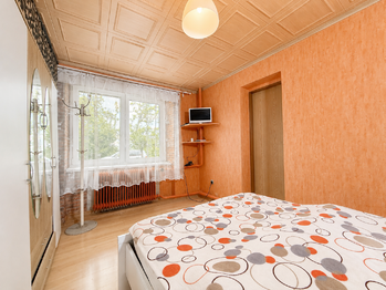 Prodej domu 193 m², Vykáň