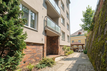 Prodej bytu 3+1 v osobním vlastnictví 63 m², Březová