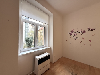 Prodej bytu 1+1 v osobním vlastnictví 37 m², Praha 10 - Vršovice