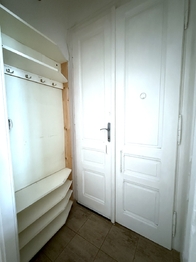 Prodej bytu 1+1 v osobním vlastnictví 37 m², Praha 10 - Vršovice