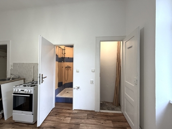 Prodej bytu 1+1 v osobním vlastnictví 37 m², Praha 10 - Vršovice