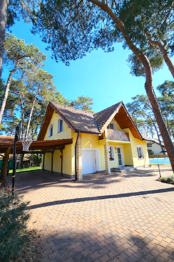 pohled na dům z ul. Nová - Prodej domu 175 m², Lhota