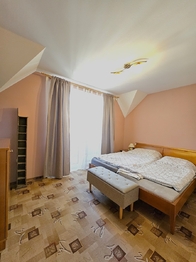 Prodej domu 175 m², Lhota