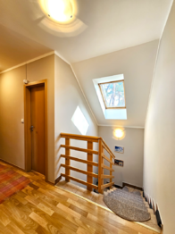 schodiště do 2. NP - Prodej domu 175 m², Lhota